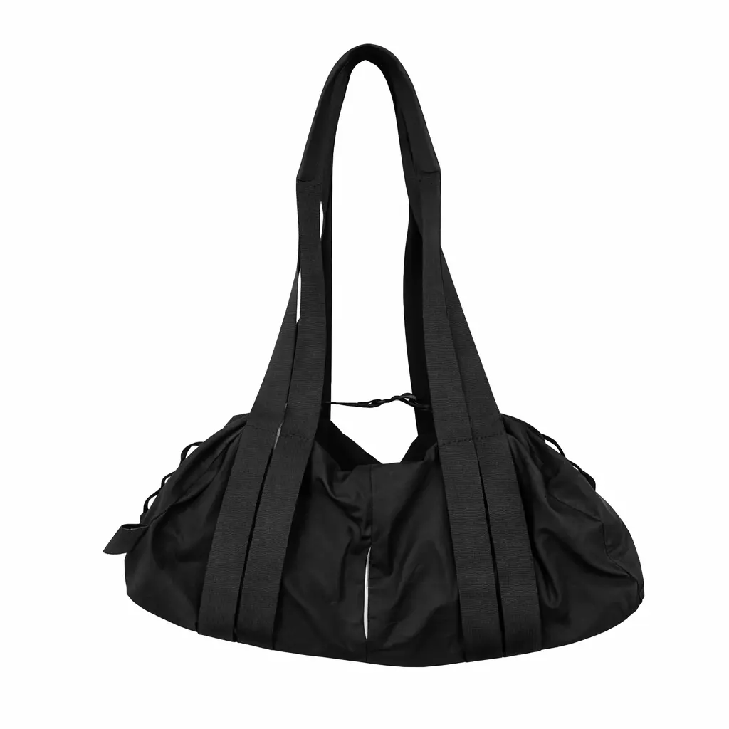 uv0111010101110110 0004 black duffle bag front